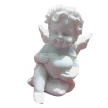 Angyal figura szívvel