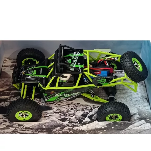 R/C homokfutó