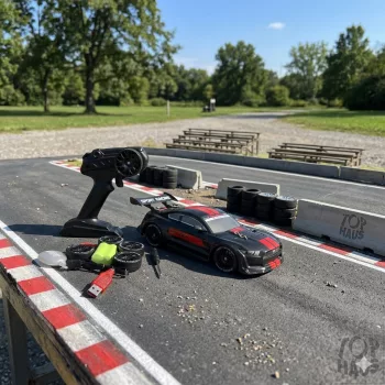 Távirányítós műanyag drift autó